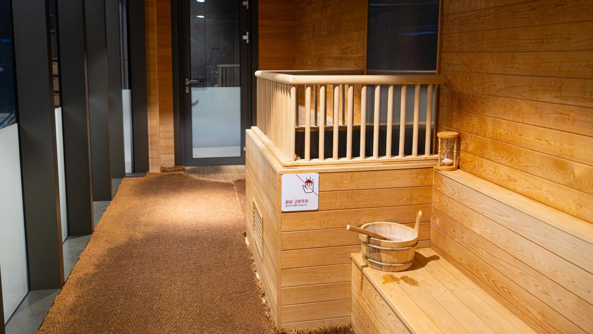 L7 Haeundae By Lotte Hotel Busan Exterior photo